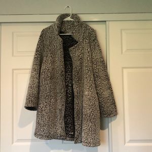 Medium grey seamless Sherpa coat!